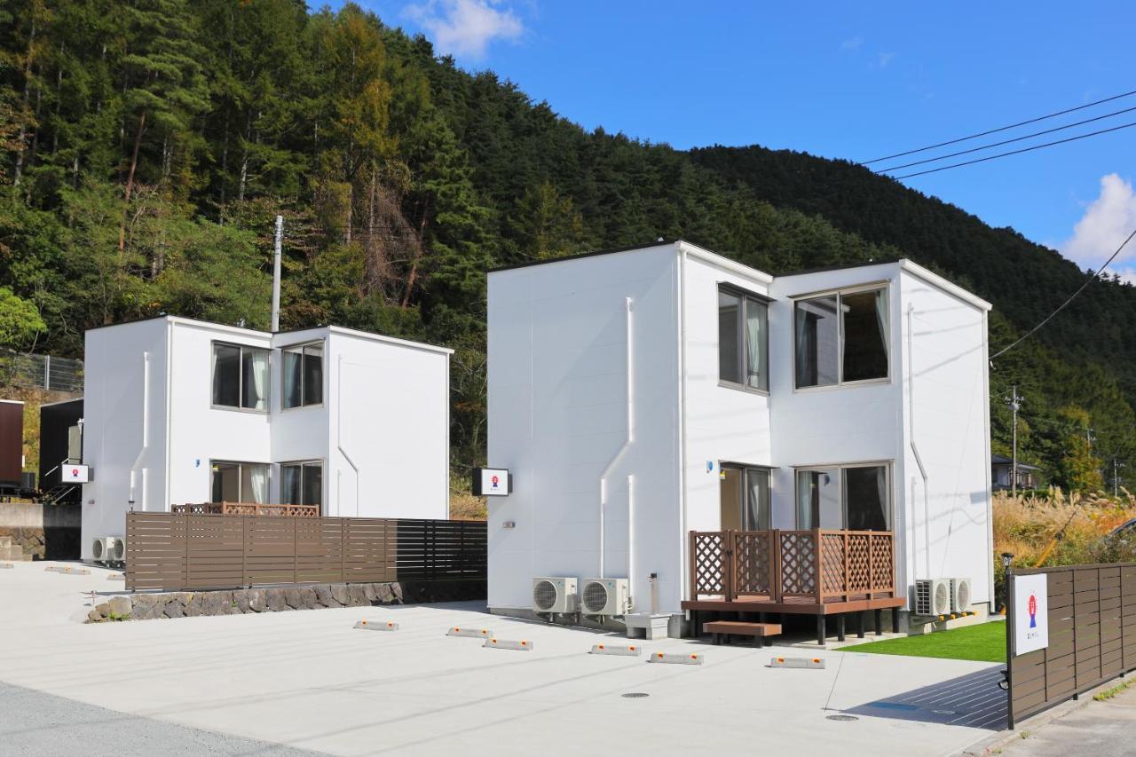 Fujiyasan Villa Fujikawaguchiko Bagian luar foto